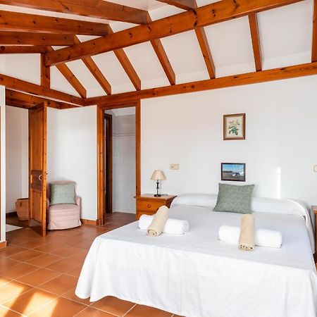 Villa Carolina Son Bou Luaran gambar